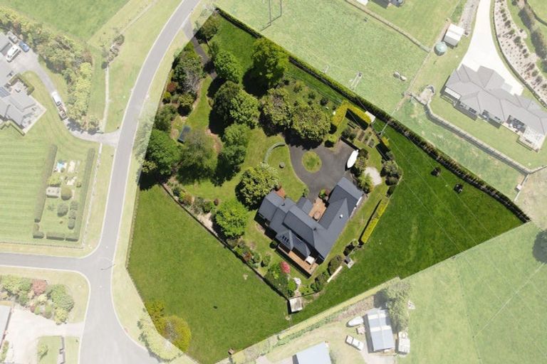 Photo of property in 10 Atkins Lane, Hamurana, Rotorua, 3097