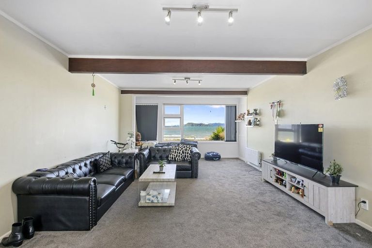 Photo of property in 1 Aurora Street, Petone, Lower Hutt, 5012