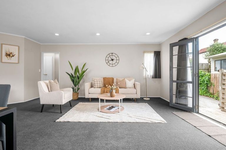 Photo of property in 87 Lake Road, Frankton, Hamilton, 3204