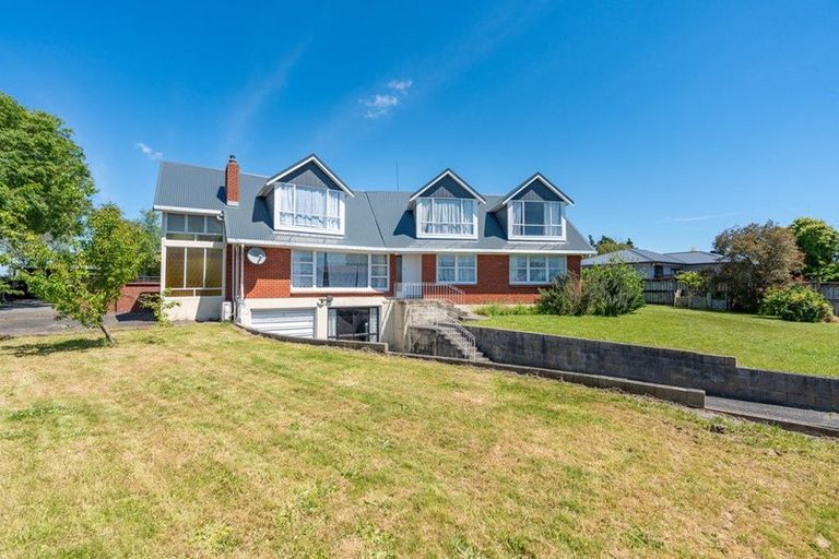 Photo of property in 1121 Heaphy Terrace, Fairfield, Hamilton, 3214