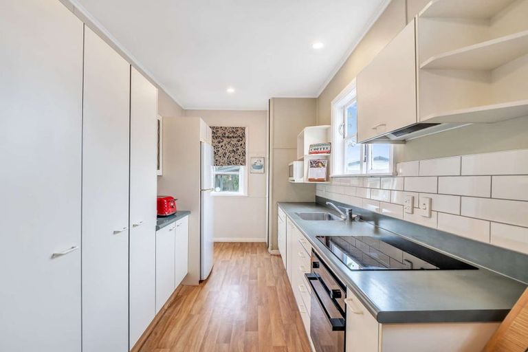 Photo of property in 8 Bampton Street, Dallington, Christchurch, 8061