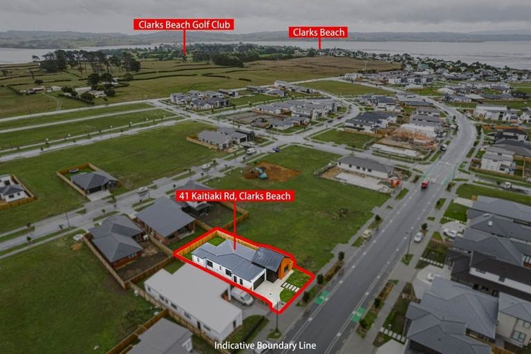Photo of property in 41 Kaitiaki Drive, Clarks Beach, 2122
