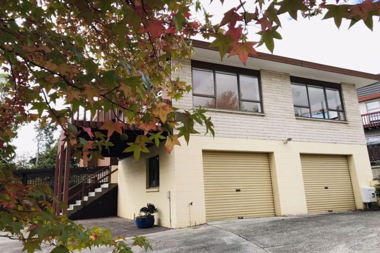 Photo of property in 7 Kallista Place, Browns Bay, Auckland, 0630