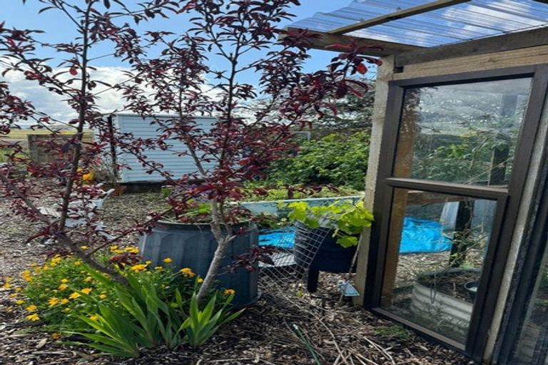 Photo of property in 31 Village Way, Ardmore, Papakura, 2582