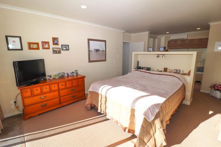 Photo of property in 10 Lockhart Place, Ngarimu Bay, Thames, 3575