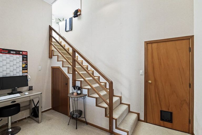 Photo of property in 291 Glover Road, Hawera, 4610