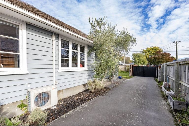Photo of property in 238 Westminster Street, Mairehau, Christchurch, 8013