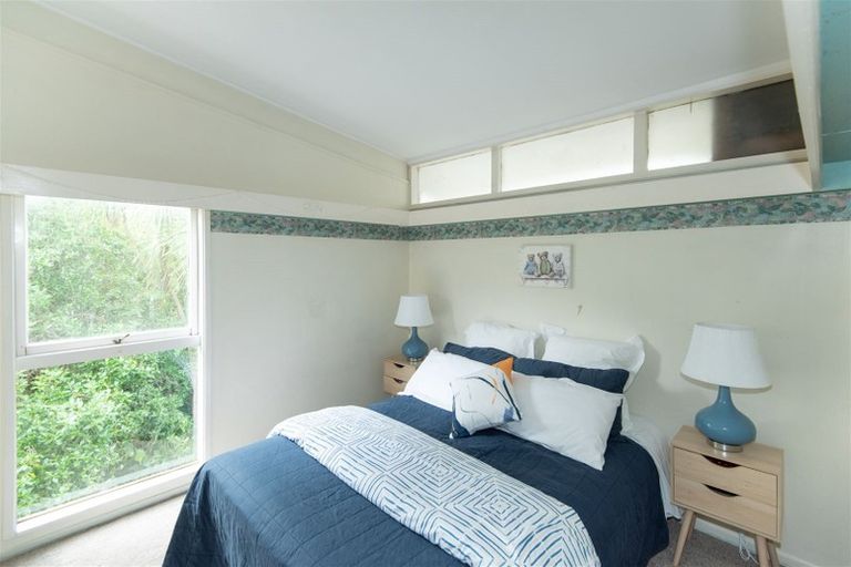 Photo of property in 2 Park Hill Road, Birkenhead, Auckland, 0626