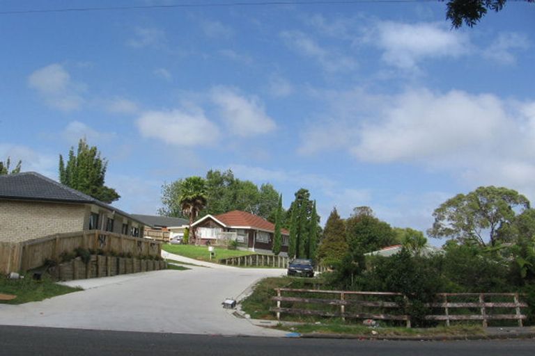 Photo of property in 61b Sabulite Road, Kelston, Auckland, 0602