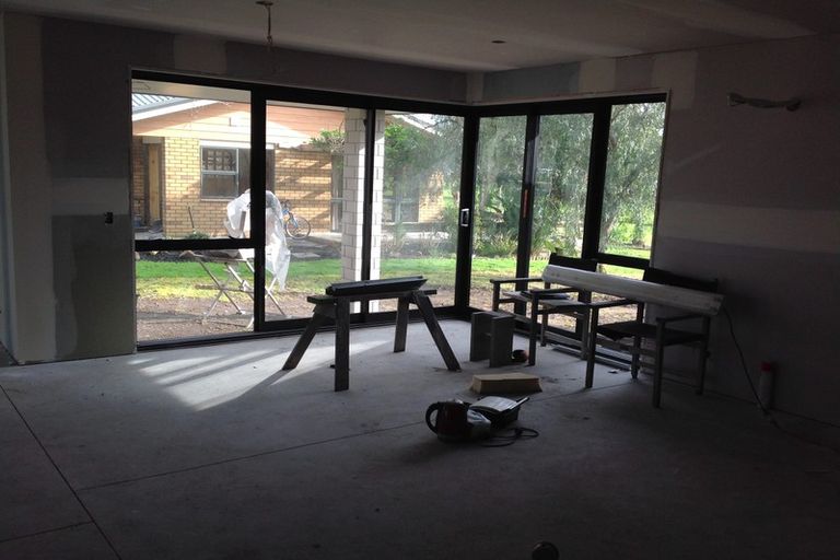 Photo of property in 11 Whitby Avenue, Whitianga, 3510