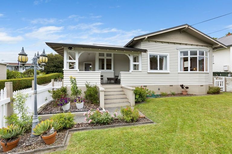 Photo of property in 183 Tukapa Street, Westown, New Plymouth, 4310