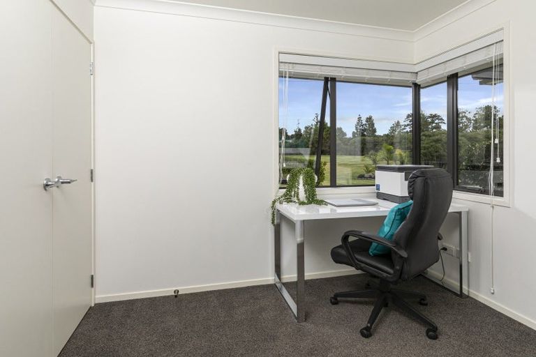 Photo of property in 17 Wautaiti Drive, Riverhead, 0820