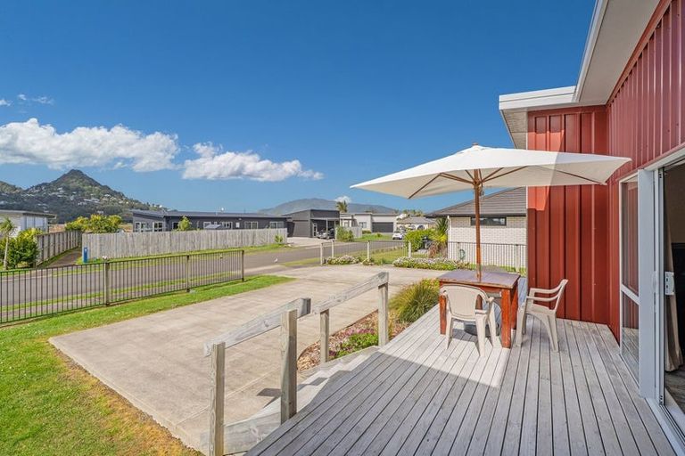 Photo of property in 20 Tairua Palms Place, Tairua, 3508