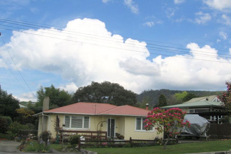 Photo of property in 39 Lynmore Avenue, Lynmore, Rotorua, 3010