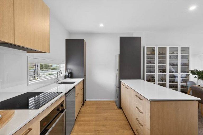 Photo of property in 8 Sunshine Lane, New Brighton, Christchurch, 8083