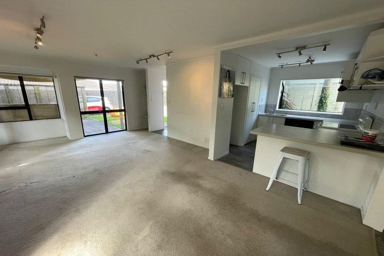 Photo of property in 3/16 Wairakei Street, Greenlane, Auckland, 1051