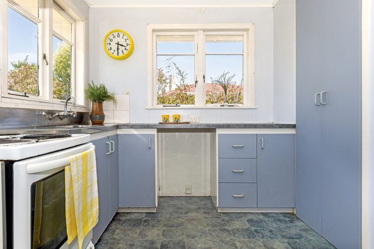 Photo of property in 14 Ropata Street, Kaiti, Gisborne, 4010