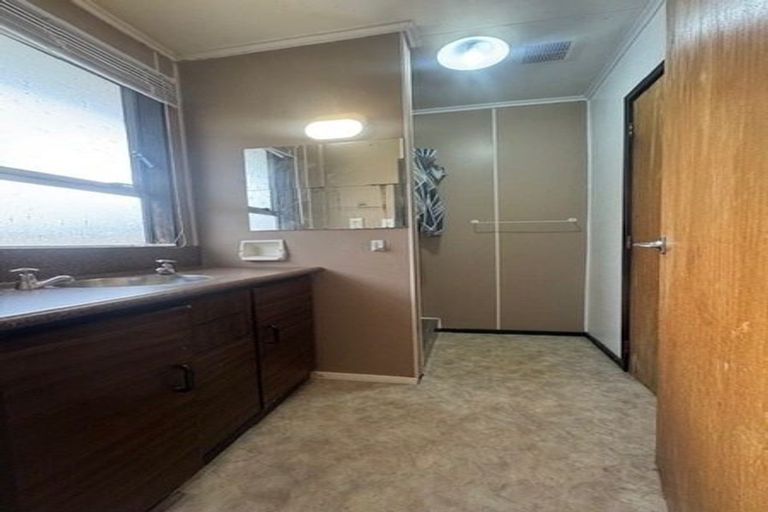 Photo of property in 3/9 Lyttelton Crescent, Tamatea, Napier, 4112