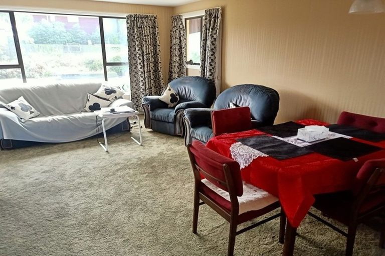 Photo of property in 396 Marine Parade, South New Brighton, Christchurch, 8062