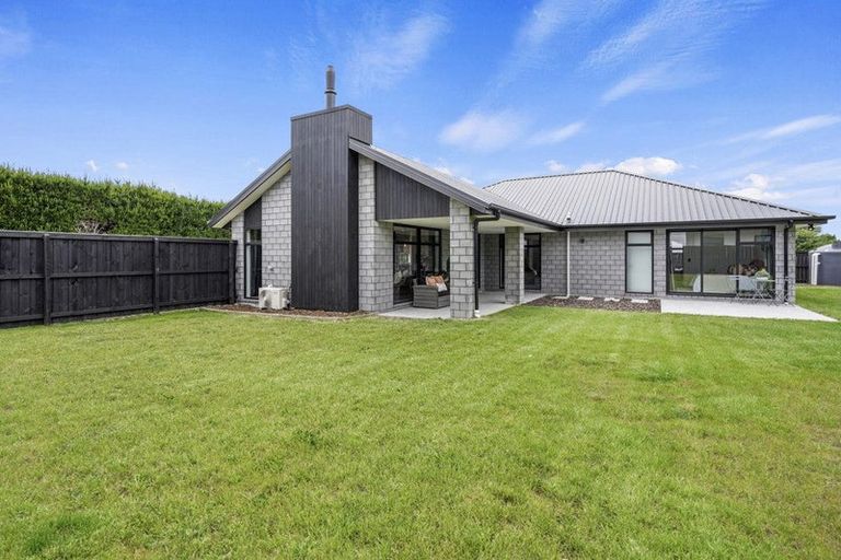 Photo of property in 9 Vaughan Street, Sefton, 7477