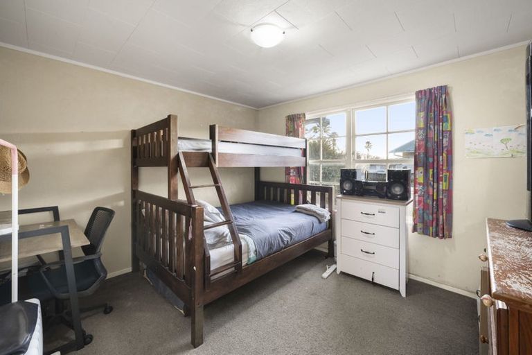 Photo of property in 4 Crampton Place, Manurewa, Auckland, 2102
