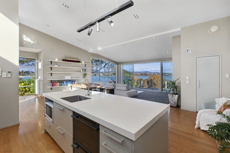 Photo of property in 77 Goods Road, Otumoetai, Tauranga, 3110