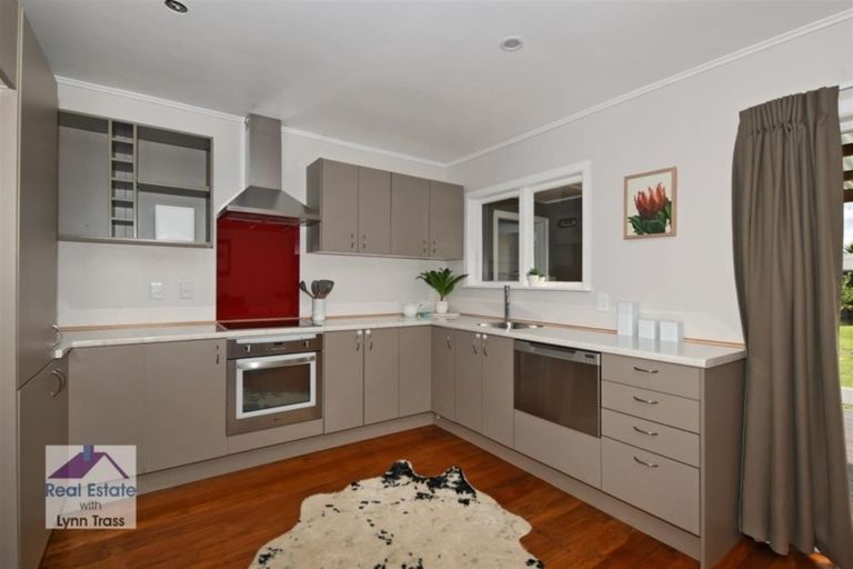 Photo of property in 96 Old Onerahi Road, Onerahi, Whangarei, 0110