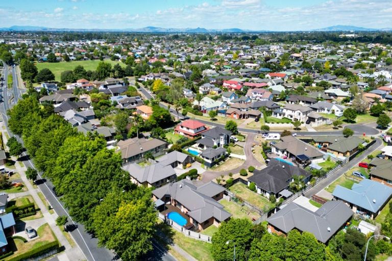 Photo of property in 34 Nielsen Gardens, Rototuna, Hamilton, 3210