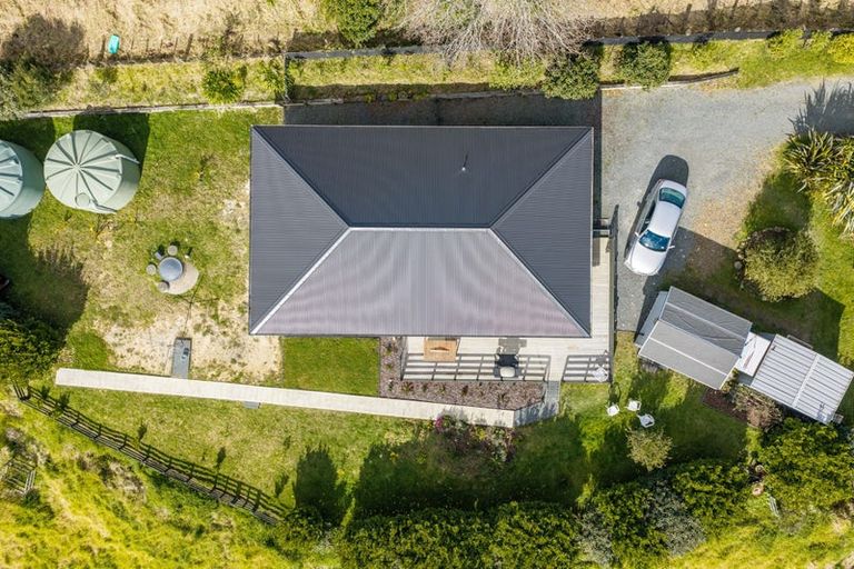 Photo of property in 3241 Paparoa-oakleigh Road, Paparoa, 0571