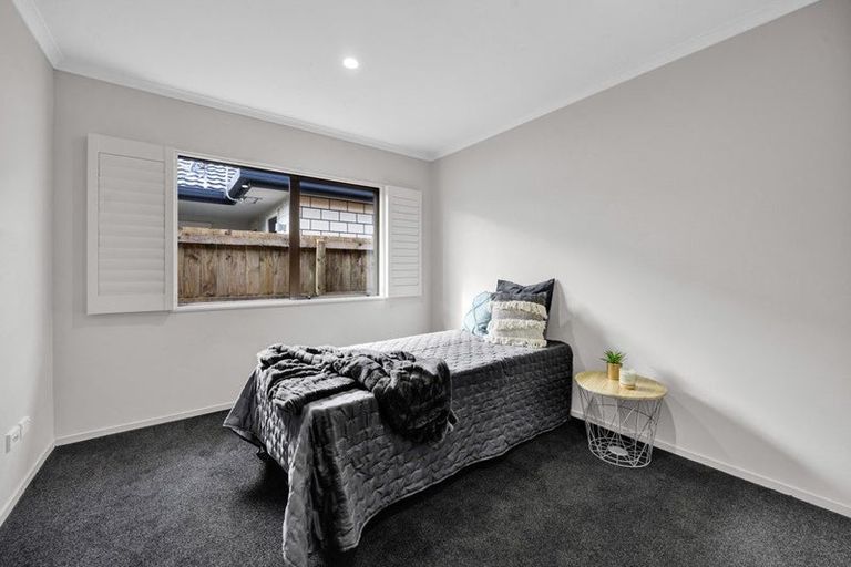 Photo of property in 5 Marlin Terrace, Bell Block, New Plymouth, 4312