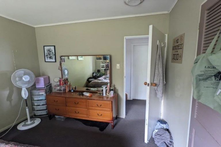Photo of property in 77 Lord Street, Stokes Valley, Lower Hutt, 5019