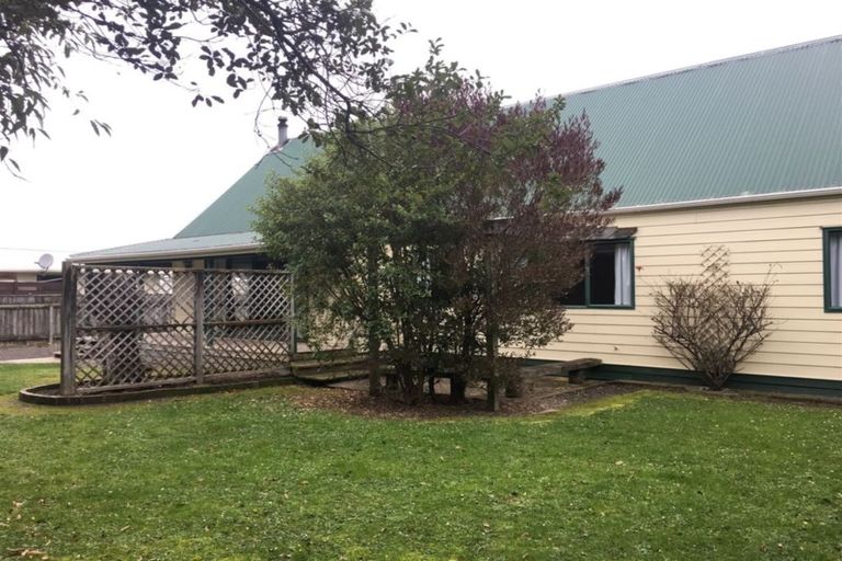 Photo of property in 17 Atkinson Street, Masterton, 5810