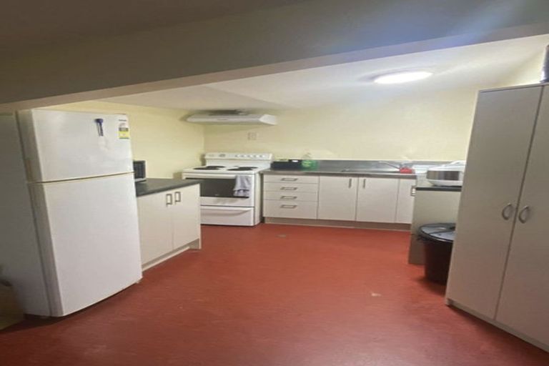 Photo of property in 8/5 Hopper Street, Mount Cook, Wellington, 6011