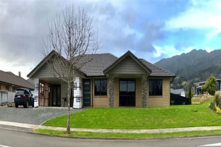 Photo of property in 24 Mary-ellen Place, Coromandel, 3506