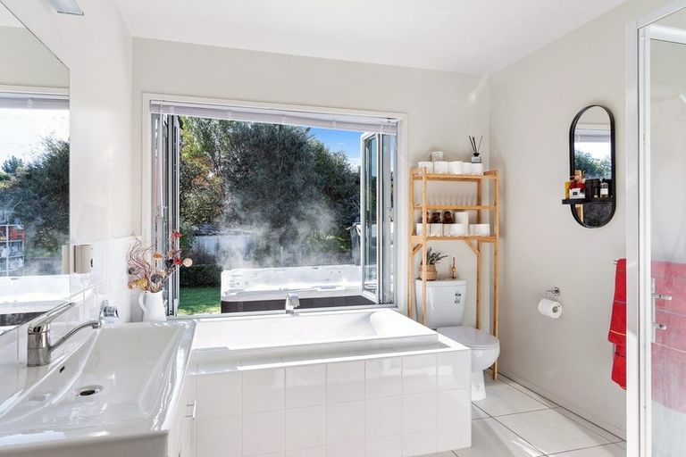 Photo of property in 4a Baldwin Road, Tasman, Upper Moutere, 7173