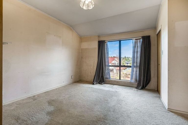 Photo of property in 1/3 Ceramco Place, Torbay, Auckland, 0630