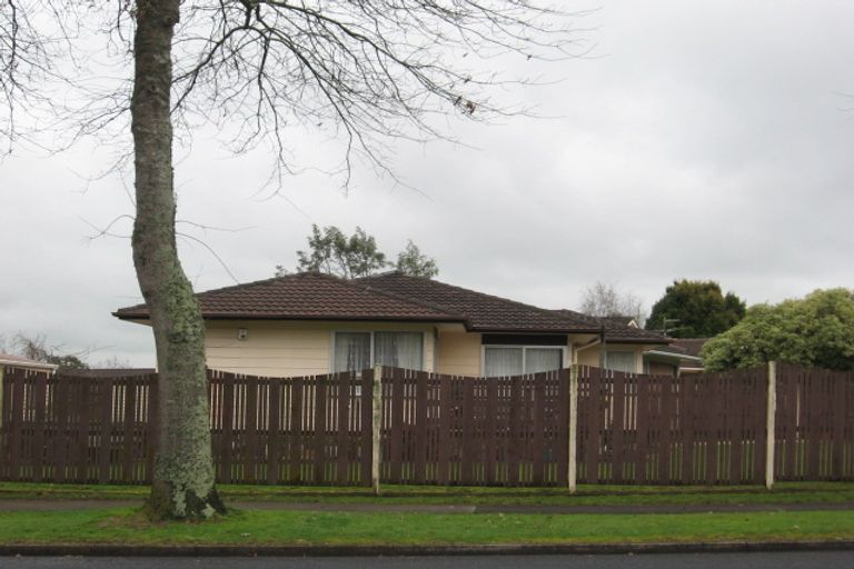 Photo of property in 3 Redcrest Avenue, Red Hill, Papakura, 2110