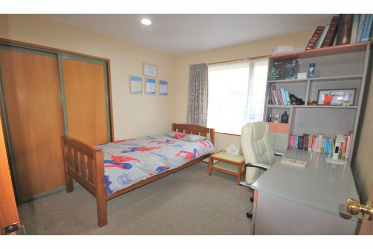 Photo of property in 93a Bassett Street, Burwood, Christchurch, 8083