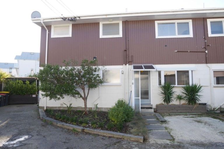 Photo of property in 2/15a Marriner Street, Sumner, Christchurch, 8081