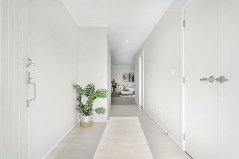 Photo of property in 17 Teatree Close, Huntington, Hamilton, 3210