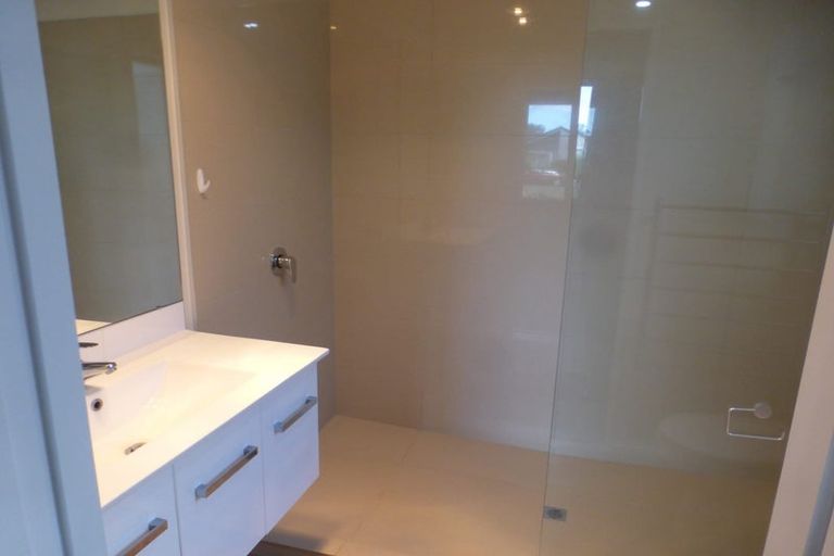 Photo of property in 22 Pounamu Place, Pegasus, 7612