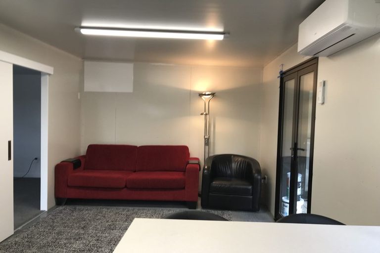 Photo of property in 1380a Hibiscus Coast Highway, Puhoi, 0994