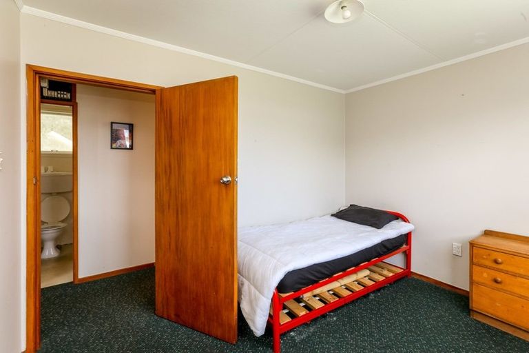 Photo of property in 25 Northgate, Strandon, New Plymouth, 4312