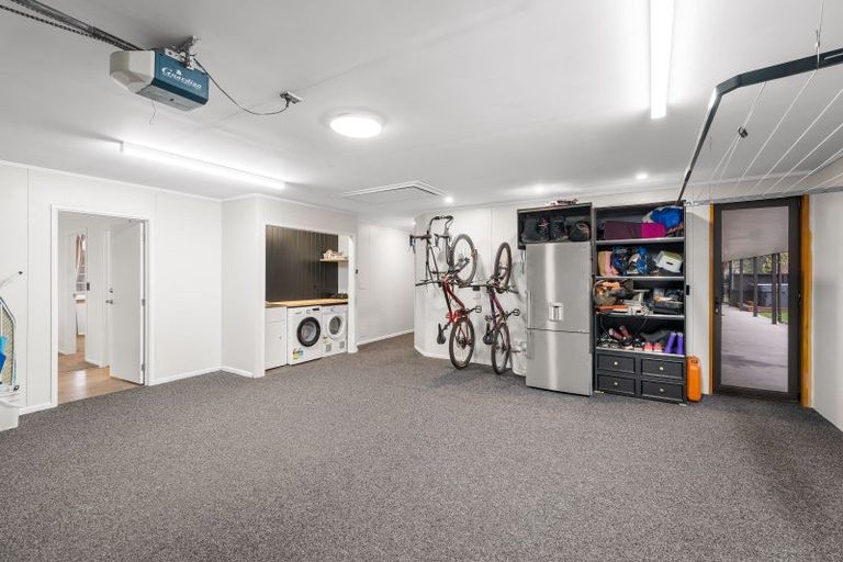 Photo of property in 18 Ash Avenue, Albert Town, Wanaka, 9305