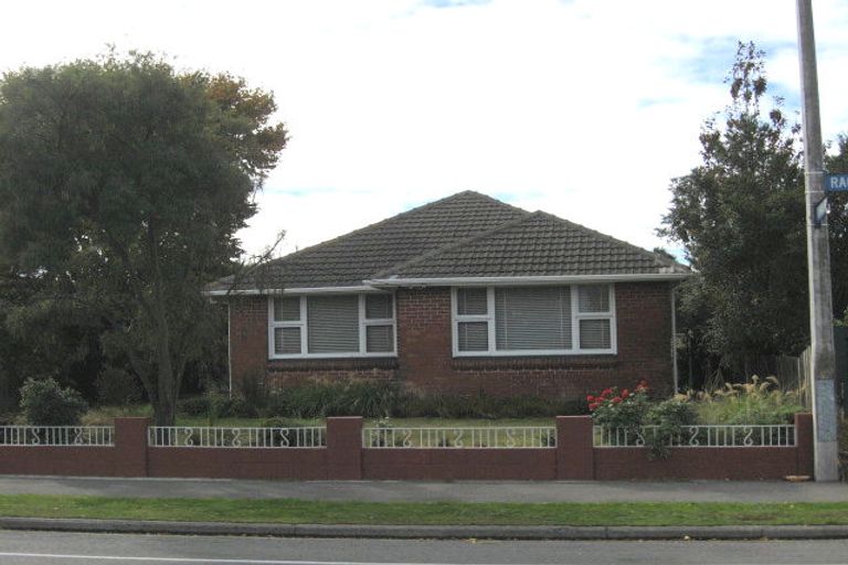 Photo of property in 80 Racecourse Road, Sockburn, Christchurch, 8042