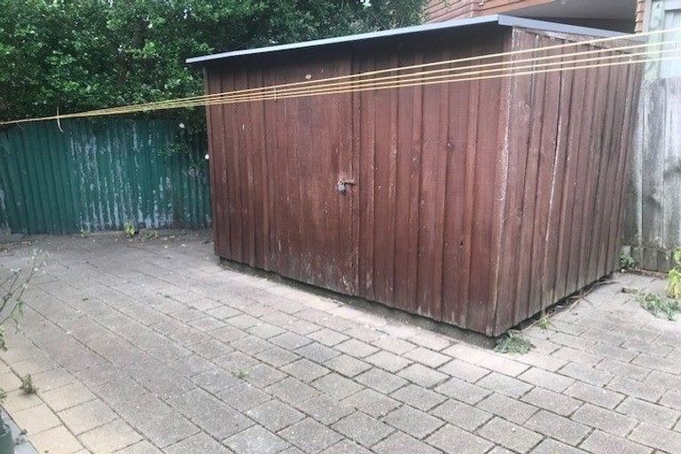 Photo of property in 2/15 Allen Street, Boulcott, Lower Hutt, 5011