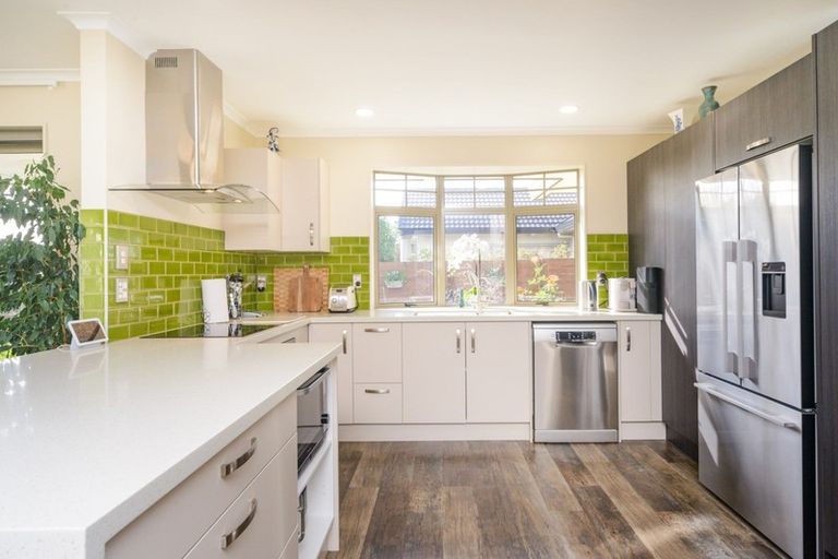 Photo of property in 15 Washington Parade, Milson, Palmerston North, 4414