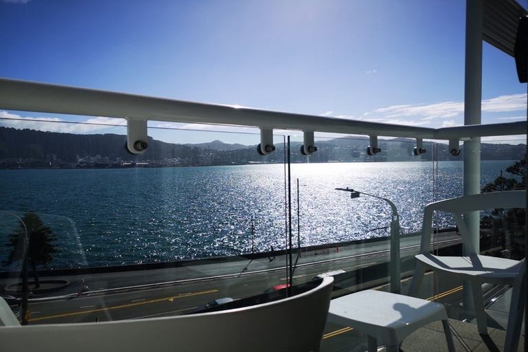 Photo of property in The Capital, 15/370 Oriental Parade, Oriental Bay, Wellington, 6011
