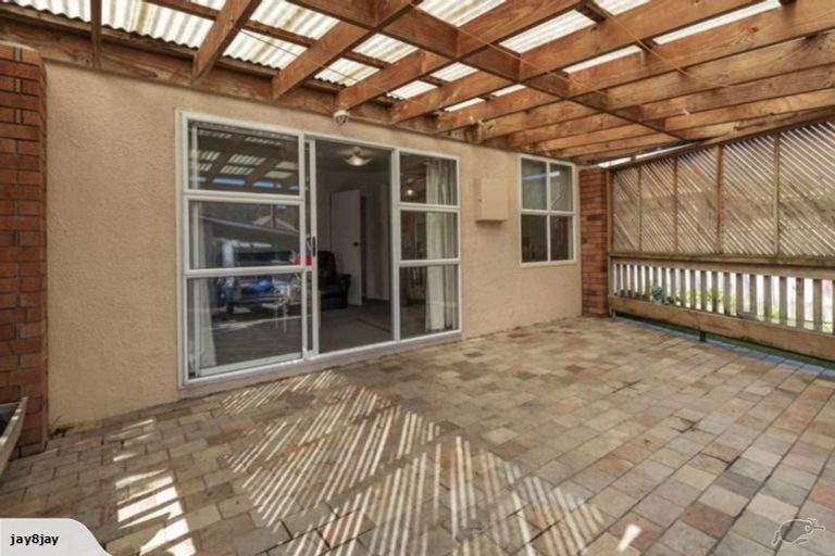 Photo of property in 1289 High Street, Taita, Lower Hutt, 5011