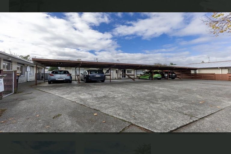 Photo of property in 11 South Street, West End, Palmerston North, 4410